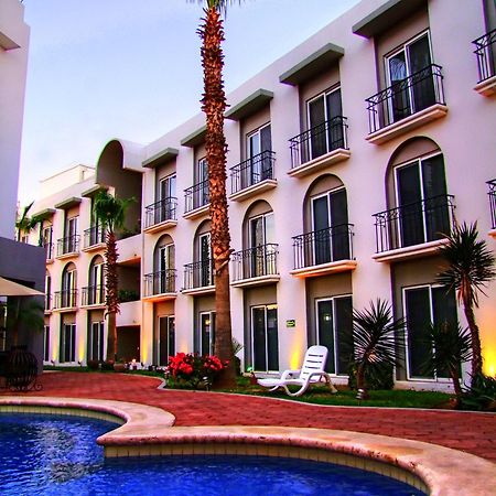 Seven Crown Express & Suites By Kavia Cabo San Lucas Dış mekan fotoğraf