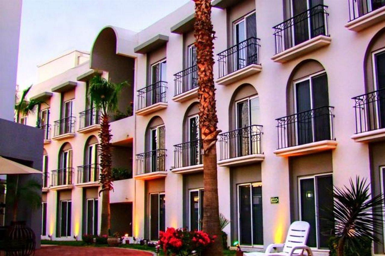 Seven Crown Express & Suites By Kavia Cabo San Lucas Dış mekan fotoğraf